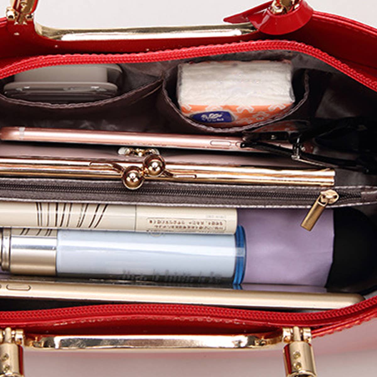 FASHIONABLE EVENING GLOSSY PATENT LEATHER TOTE