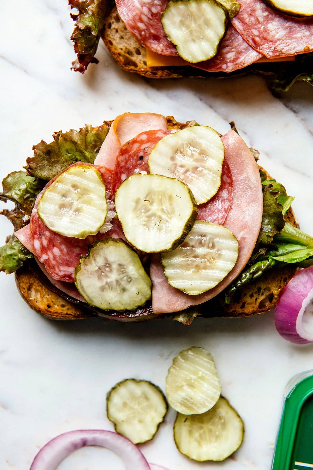 McClure's Garlic & Dill Coin Cut Slices