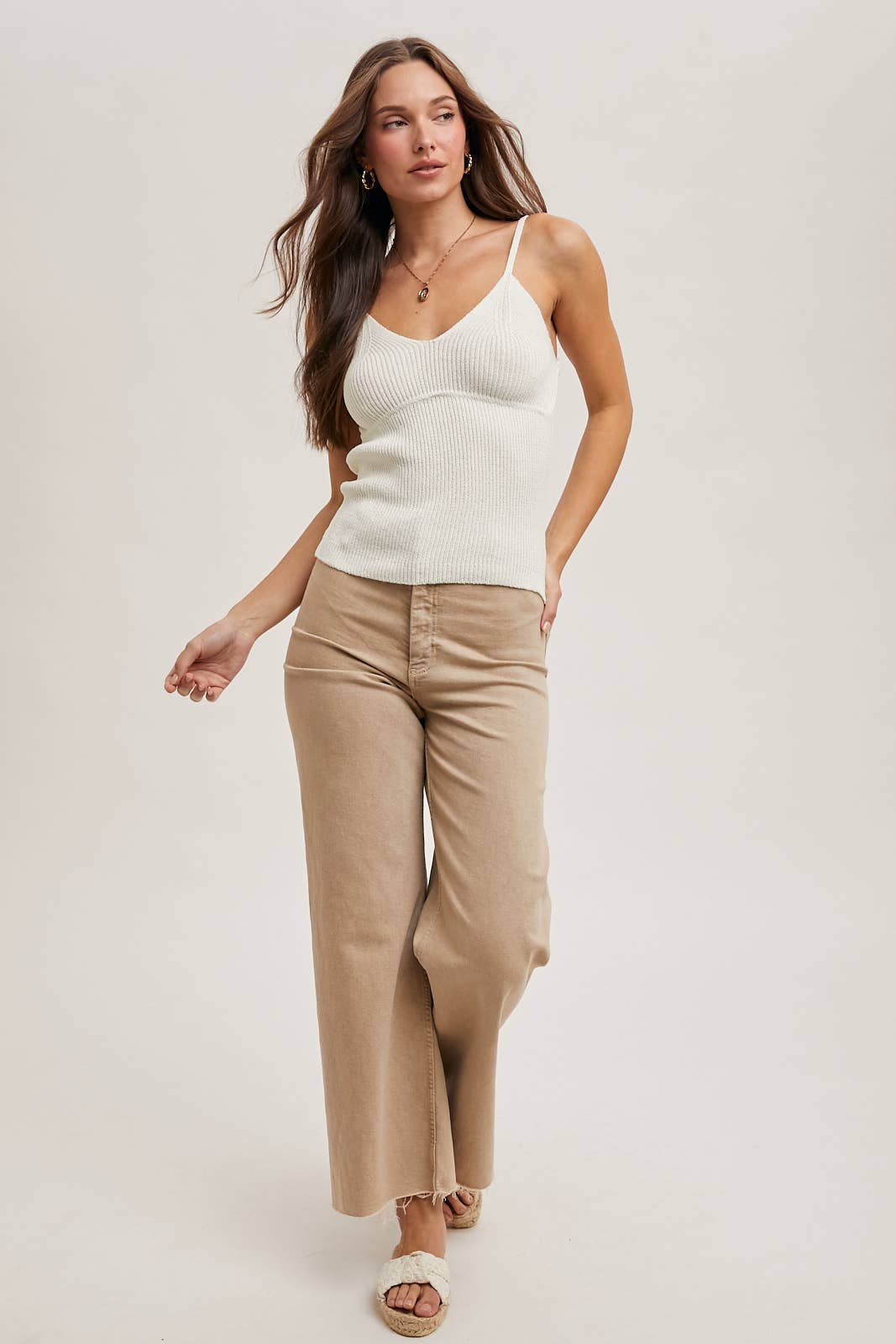 V-NECK RIBBED KNIT TANK TOP