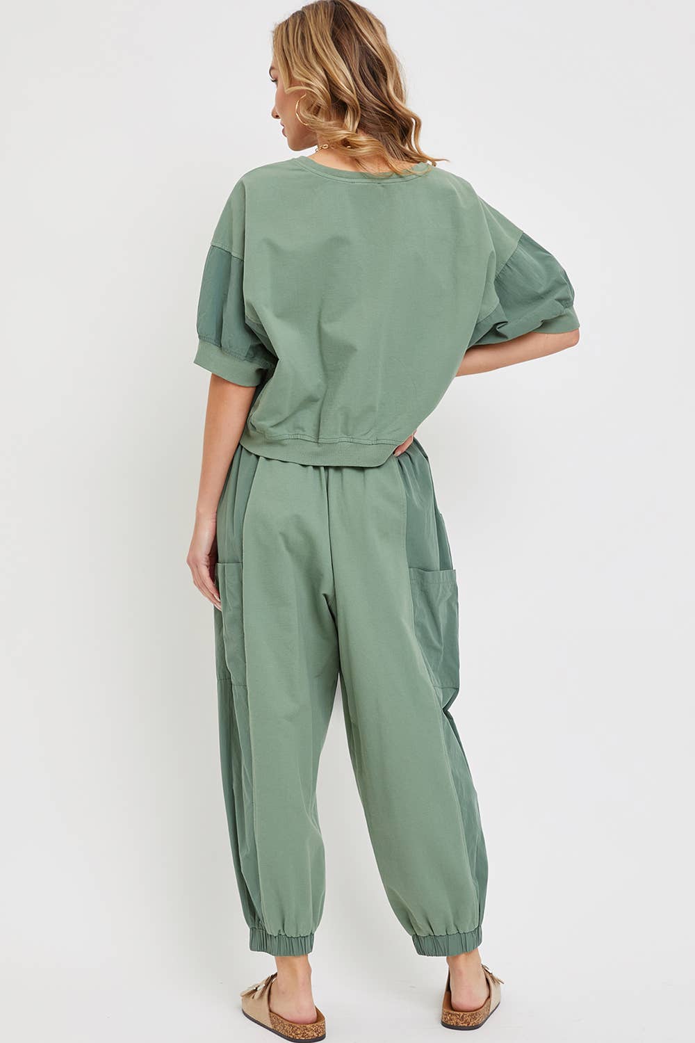 CASUAL COMFY WIDE-LEG HARMES JOGGERS