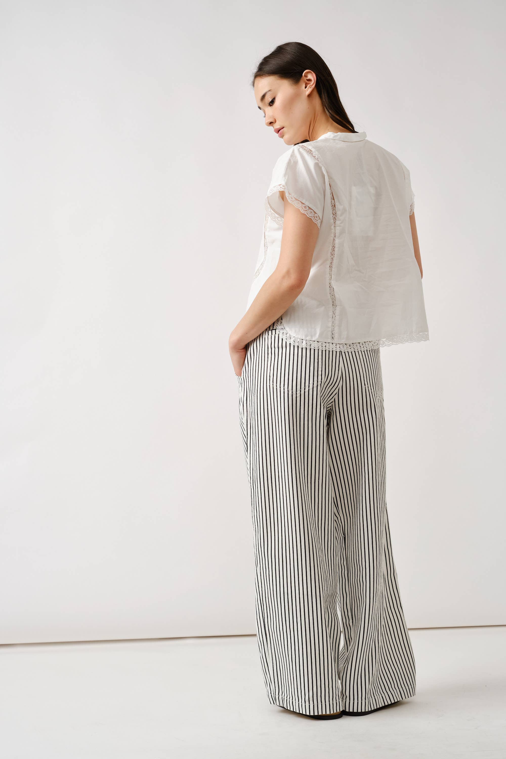STRIPE WIDE LEG PANTS WITH ROPE BELT