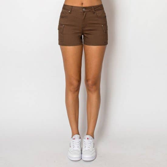 REGULAR SIZE CARGO POCKET SHORTS