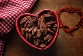 8oz Fortune Favors The Spicy Candied Pecans