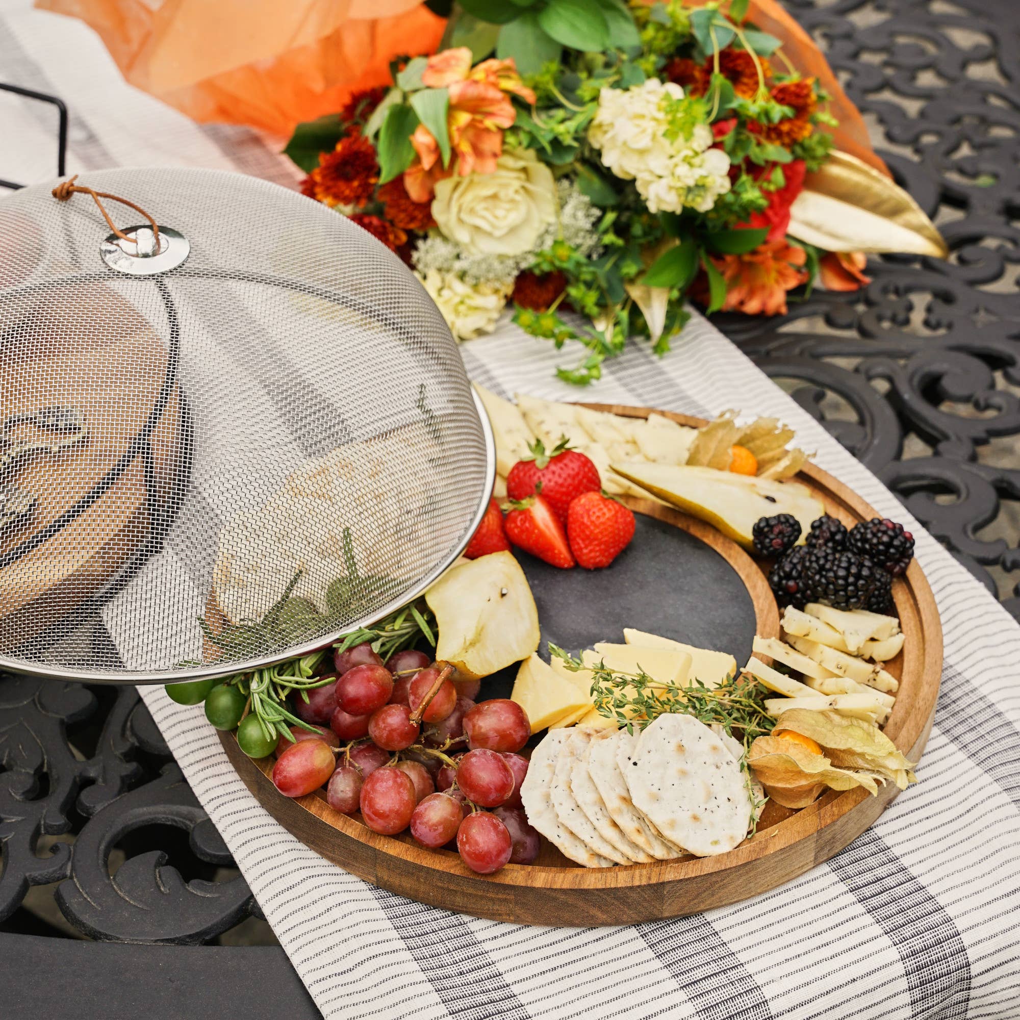 12.5 inch Acacia and Slate Cheese Board Metal Mesh Dome
