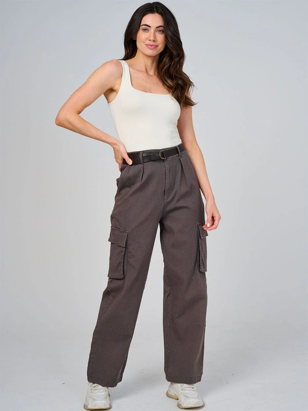 BUTTON CLOSURE POCKETS BELTED WIDE LEG DENIM PANTS