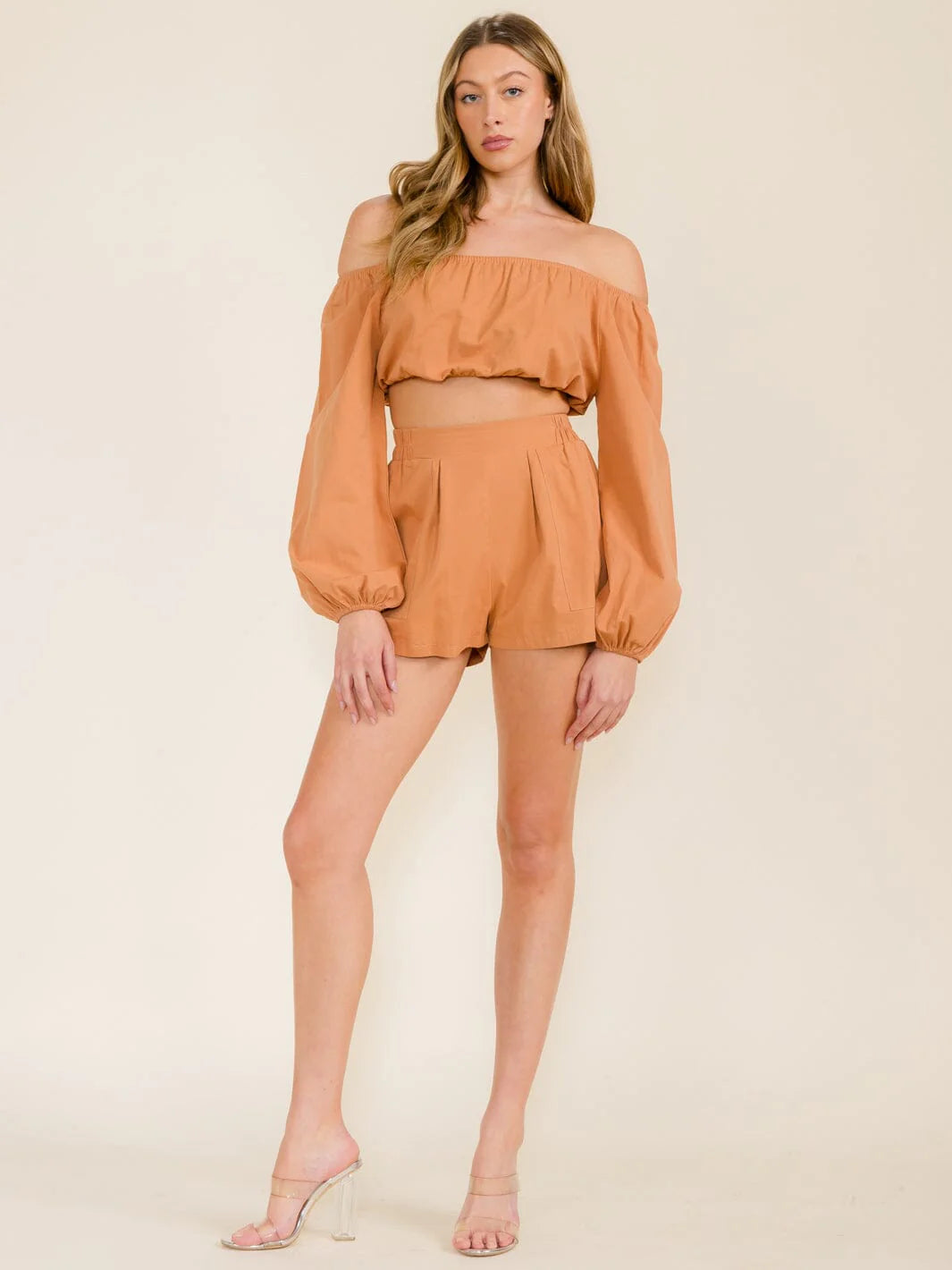 LONG SLEEVE CROP TOP & ELASTIC WAIST SHORTS SOLID 2PC. SET