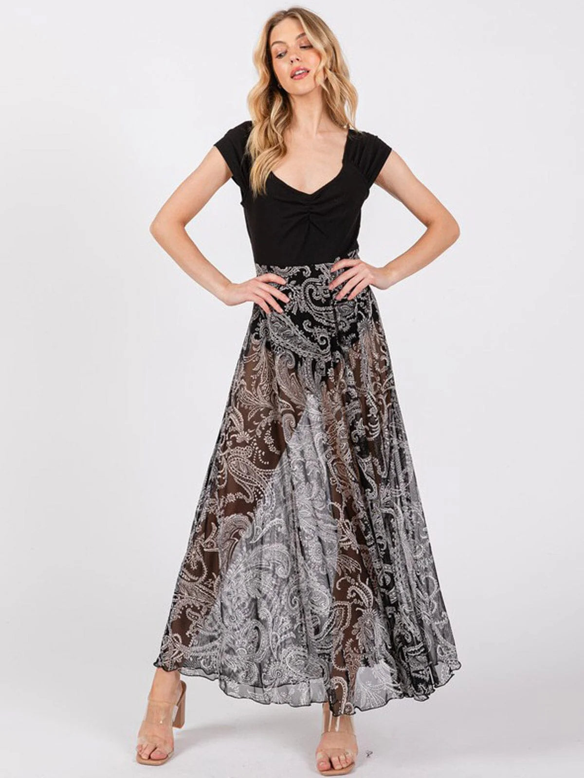 SHORT SLEEVE FRONT RUCHED BODYSUIT PAISLEY PRINT MAXI DRESS